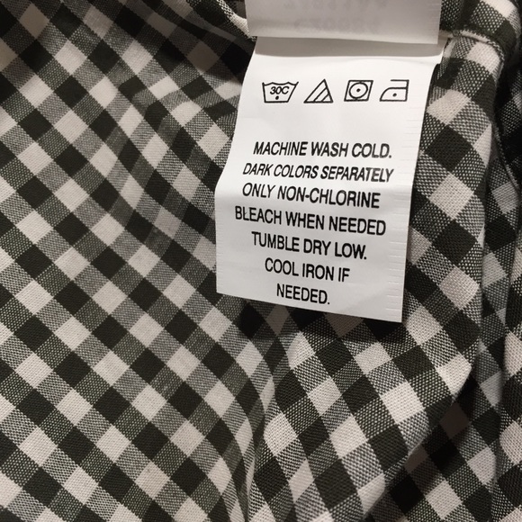 Chaps NWT Men’s Long Sleeve Button Up Shirt Size M - Picture 7 of 8